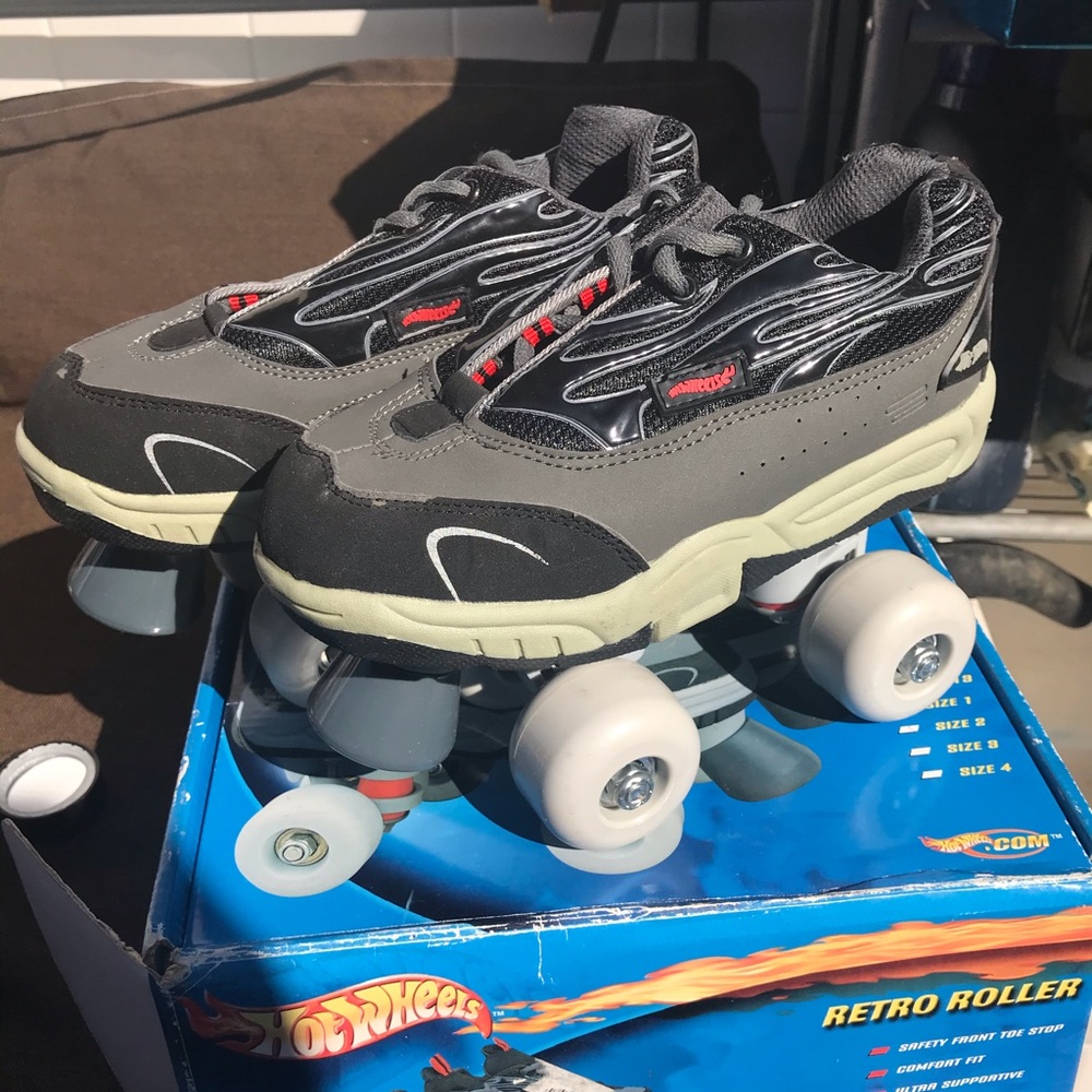 Kids roller blades